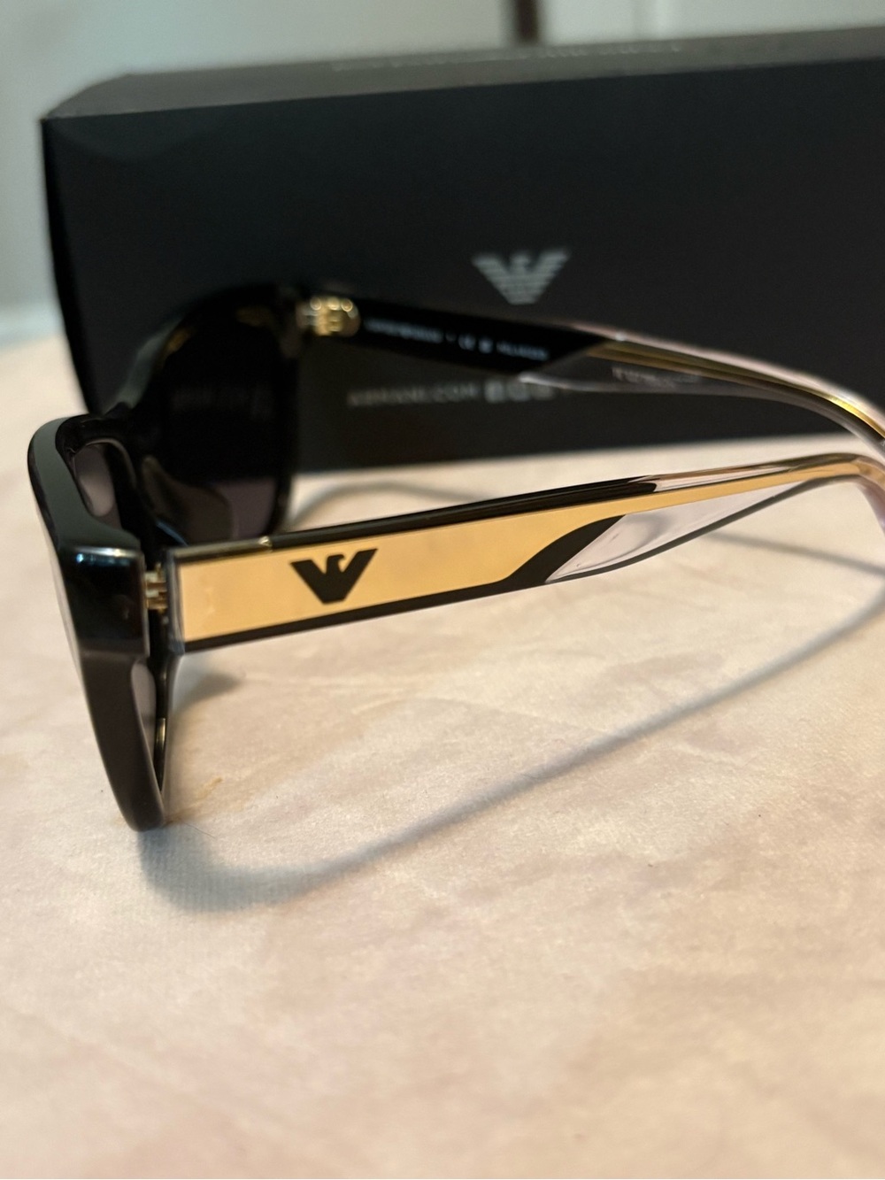 Emporio Armani 4227U Sunglasses
501787 - Black - Dark Grey Polar - New in Box - Picture 9 of 10